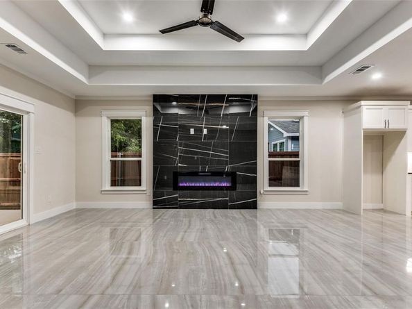3105  Crossman Avenue , Dallas Texas 75212