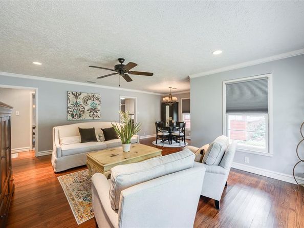 2400  Nottingham Boulevard , Fort Worth Texas 76112