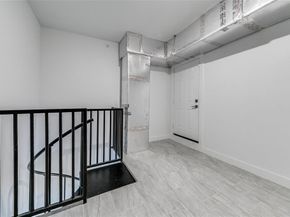 4205  Roseland Avenue  203, Dallas Texas 75204