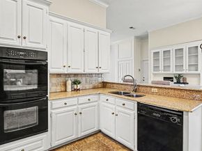 6646  Genstar Lane , Dallas Texas 75252