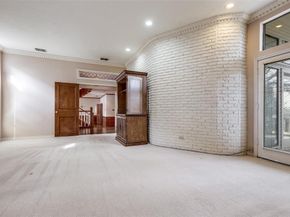 5014  Village Court , Dallas Texas 75248