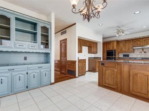 5014  Village Court , Dallas Texas 75248