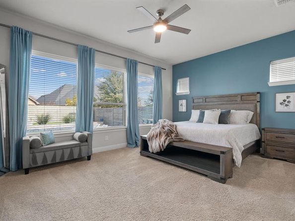 1104  9th Street , Argyle Texas 76226