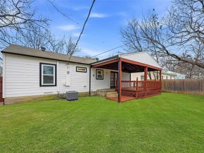 853  Nash Street , Garland Texas 75040