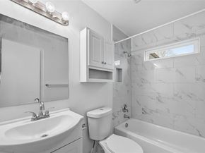 853  Nash Street , Garland Texas 75040