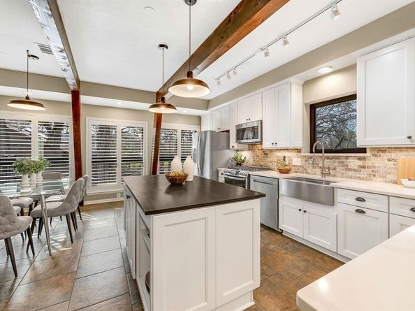 2271  Shoreline Drive , Flower Mound Texas 75022