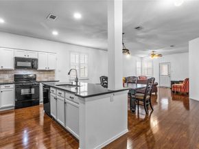 808  Dunkirk Lane , Arlington Texas 76017