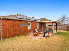 808  Dunkirk Lane , Arlington Texas 76017