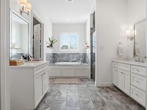 323  Sunset Lane , Fort Worth Texas 76114