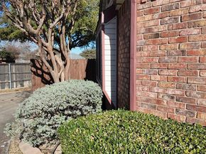 4127  Hollow Oak Drive , Dallas Texas 75287