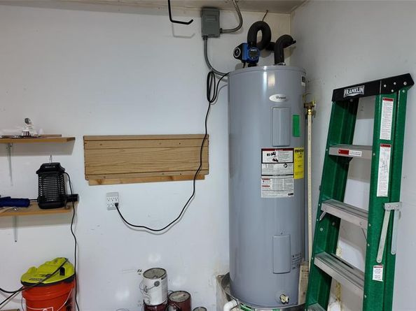 4127  Hollow Oak Drive , Dallas Texas 75287