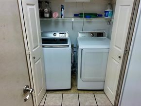 4127  Hollow Oak Drive , Dallas Texas 75287