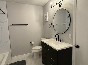 24  Abbey Road , Euless Texas 76039