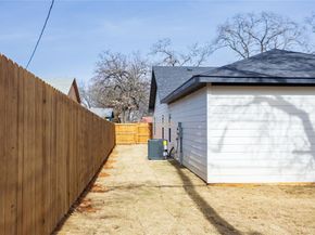 5556  Wainwright Drive , Fort Worth Texas 76112