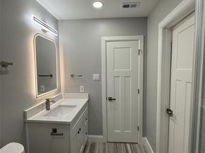 922 W Inwood Drive , Arlington Texas 76013