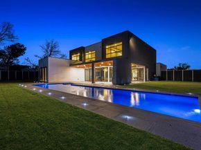 10230  Marsh Lane , Dallas Texas 75229