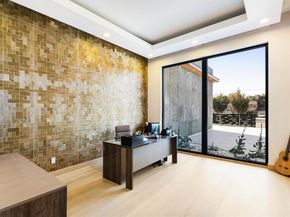 10230  Marsh Lane , Dallas Texas 75229