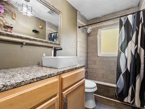 833  Dent Street , Garland Texas 75040