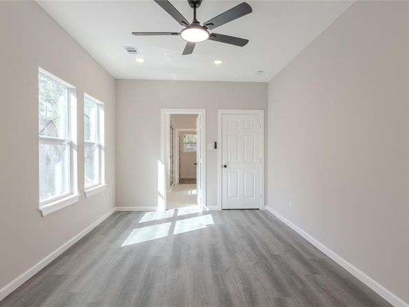 3627  Havana Street , Dallas Texas 75215