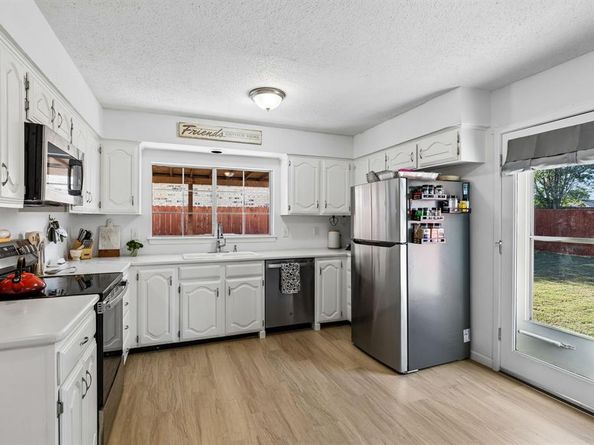 621  Torrance Drive , Garland Texas 75040