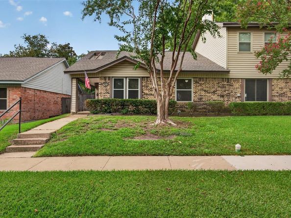4915  Rollingwood Court , Garland Texas 75043