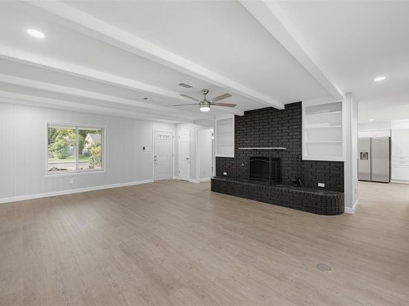 5005  Fall River Drive , Fort Worth Texas 76103