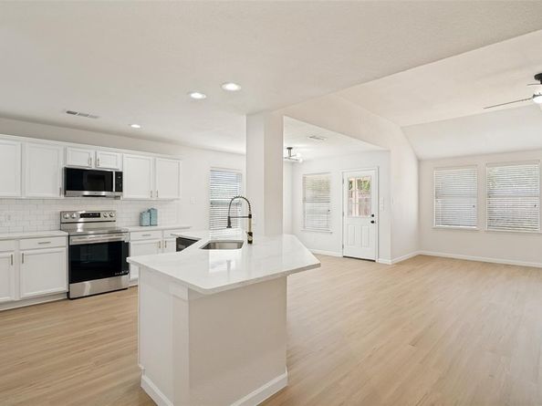 713  Hickory Lane , Fate Texas 75087