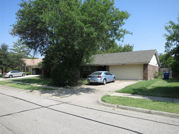 2029  Shenandoah  , Carrollton Texas 75007