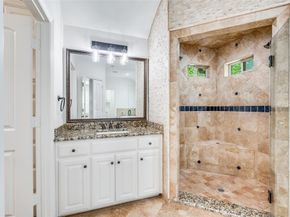 6111  Palo Pinto  , Dallas Texas 75214