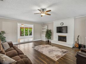 1820  Auburn Drive , Richardson Texas 75081