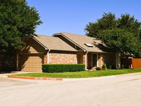 1800  Maplewood Trail , Colleyville Texas 76034