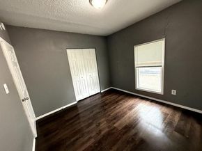 2115  Hurley Avenue , Fort Worth Texas 76110