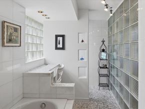 3601  Encanto  , Fort Worth Texas 76109