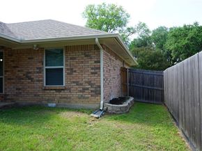 3221  Elkhart Court , Arlington Texas 76016