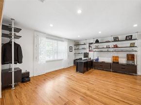 804 S Weatherred Drive , Richardson Texas 75080