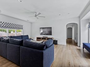 7002  Merrilee Lane , Dallas Texas 75214