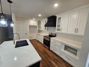 814  Woodacre Drive , Dallas Texas 75241