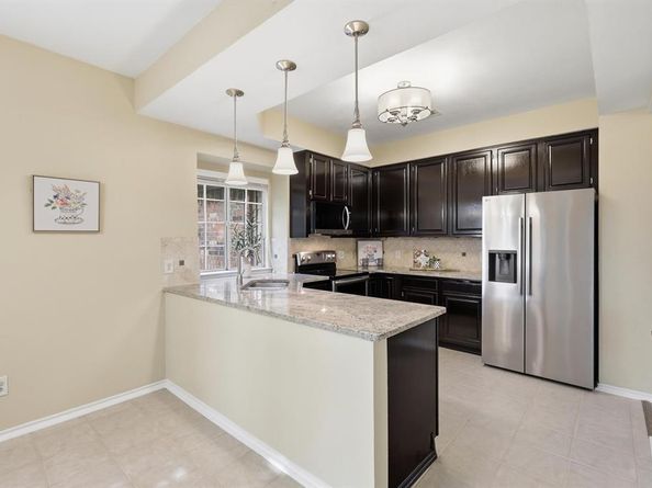 4404  Durham Court , Grand Prairie Texas 75052