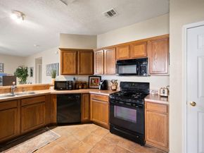 1418  Deville Circle , Garland Texas 75043