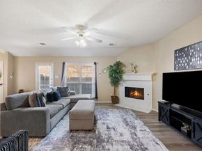 1418  Deville Circle , Garland Texas 75043