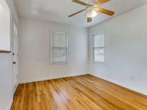 5433  Thomas Lane , River Oaks Texas 76114