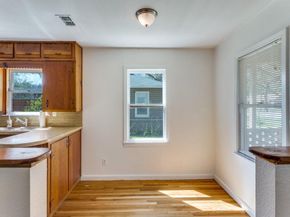 5433  Thomas Lane , River Oaks Texas 76114