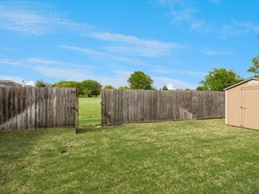 2736  Ensenada Lane , Fort Worth Texas 76108