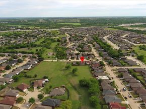 2736  Ensenada Lane , Fort Worth Texas 76108