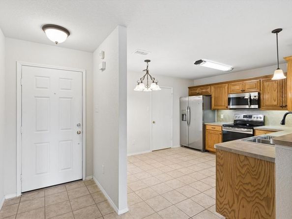 2736  Ensenada Lane , Fort Worth Texas 76108