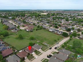 2736  Ensenada Lane , Fort Worth Texas 76108
