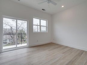 2323  Douglas Avenue , Dallas Texas 75219