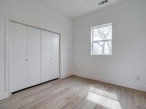 2323  Douglas Avenue , Dallas Texas 75219
