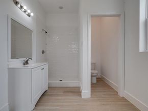 2323  Douglas Avenue , Dallas Texas 75219