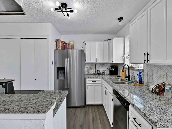 4904  Rollingwood Court , Garland Texas 75043